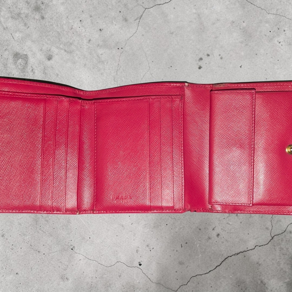 PRADA Milano Red Saffiano Leather Wallet - Picture 6 of 13